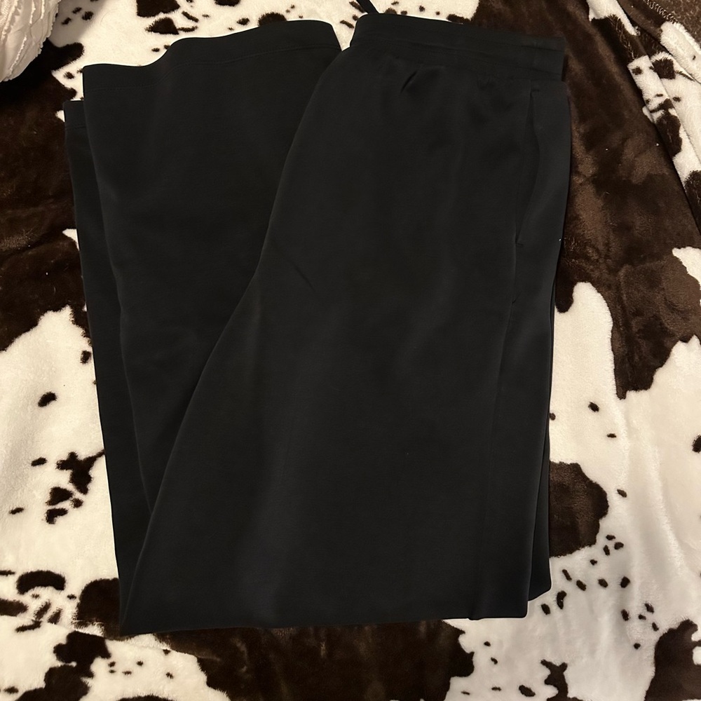 Women's All in Motion Wide Leg Sweatpants